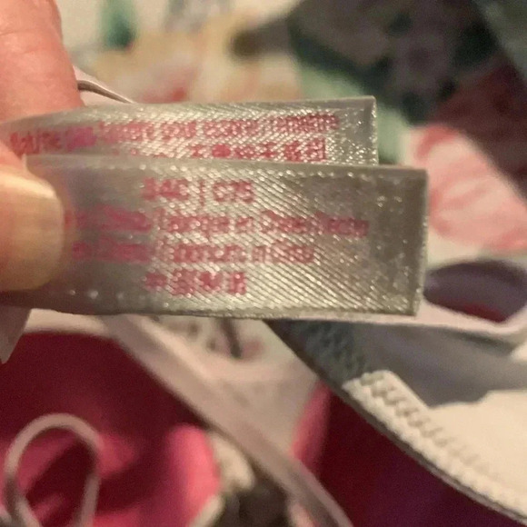 Victoria Secret Pink Women’s Bra Size 34 C - Picture 12 of 12